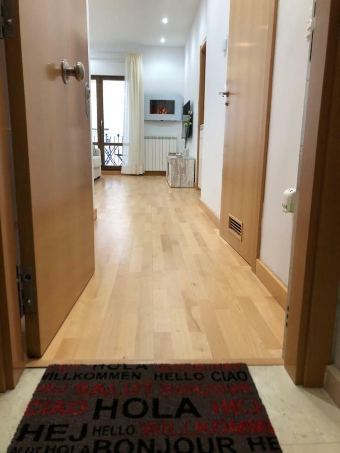 Palacete De Tudela - Parking Incluido Apartment Luaran gambar