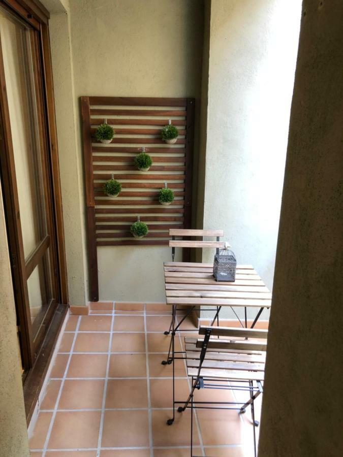 Palacete De Tudela - Parking Incluido Apartment Luaran gambar